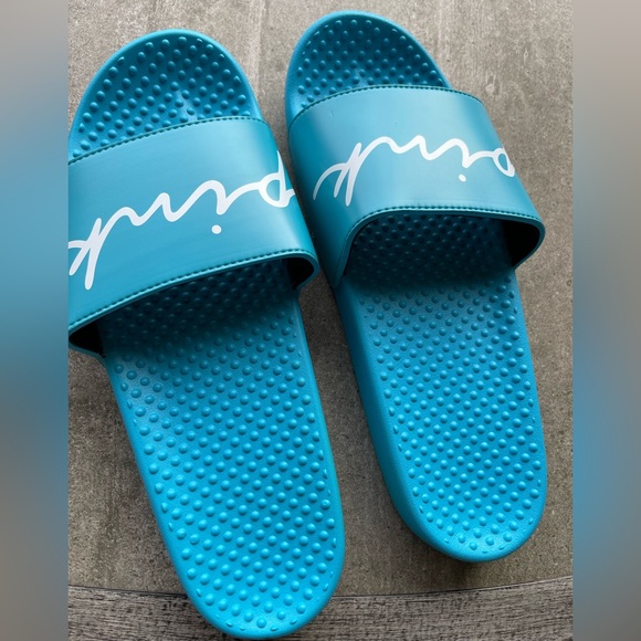NEW Large VS PINK Slides in Blue Script Logo - Picture 5 of 9